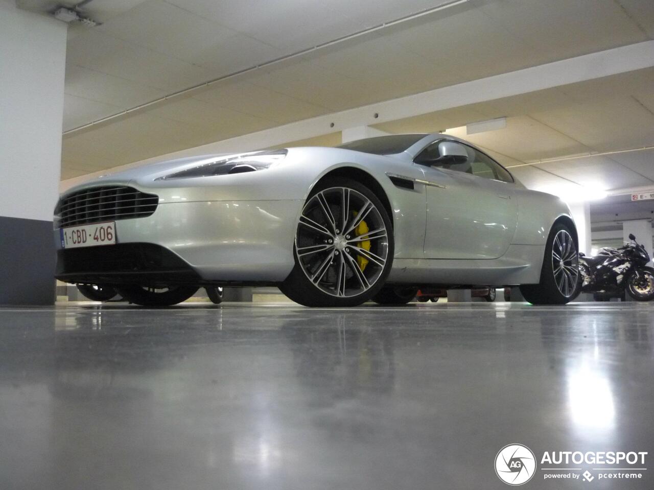 Aston Martin Virage 2011