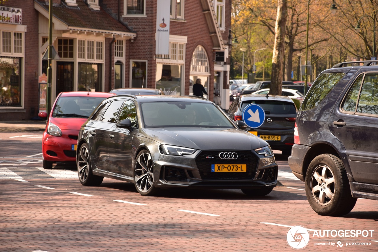 Audi RS4 Avant B9