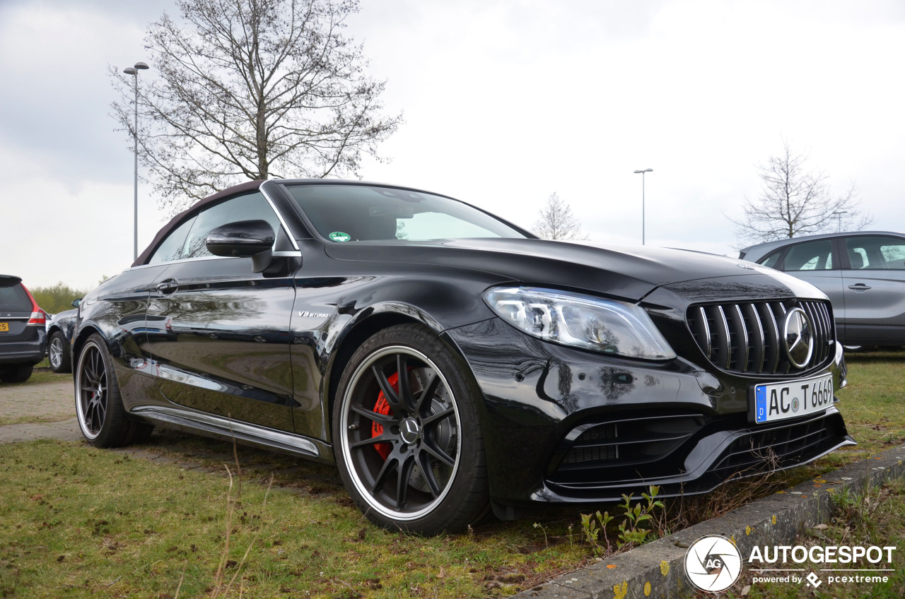 Mercedes-AMG C 63 S Convertible A205 2018