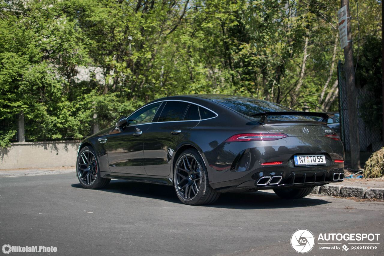 Mercedes-AMG GT 63 X290