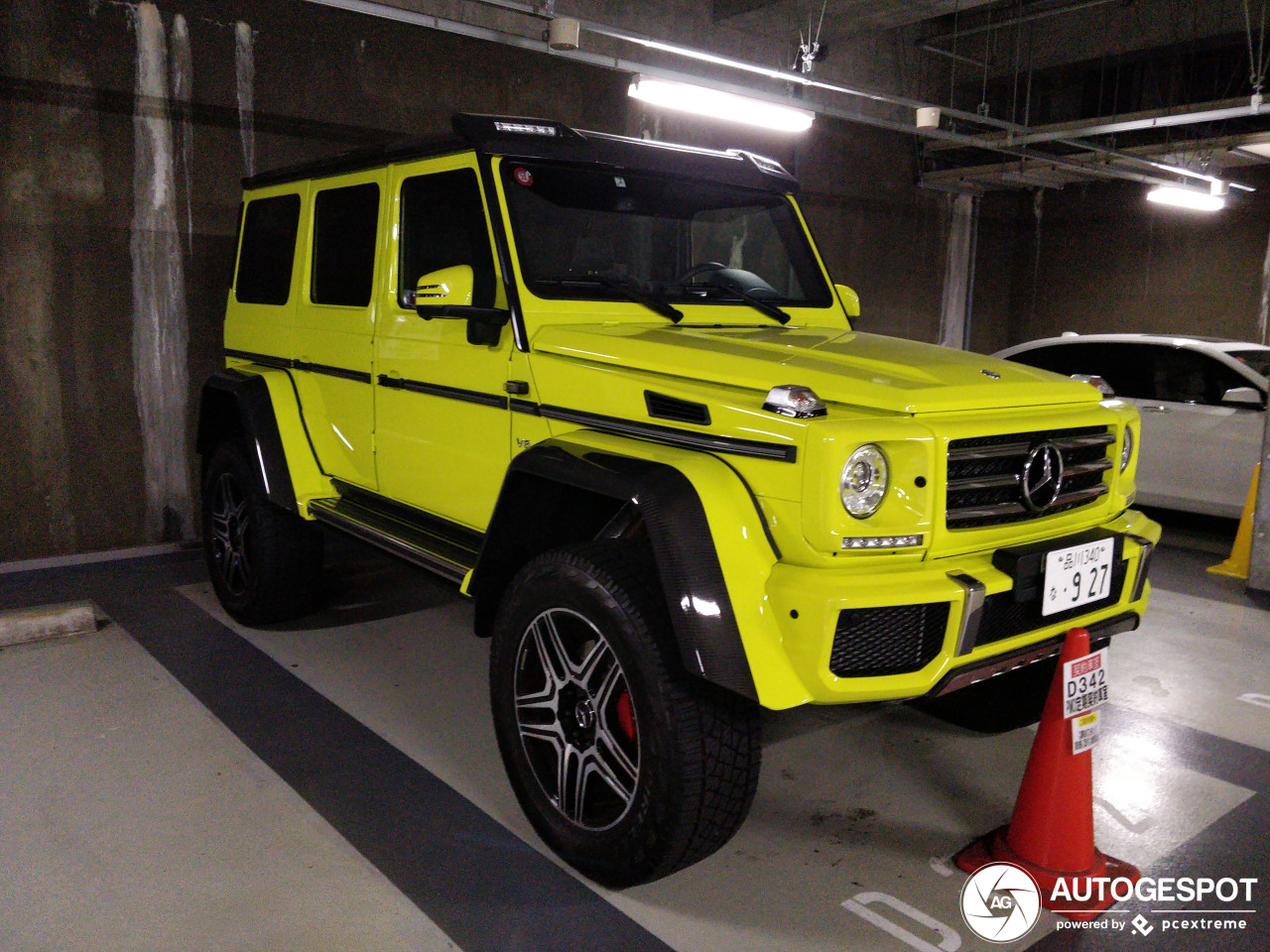 Mercedes-Benz G 550 4X4²