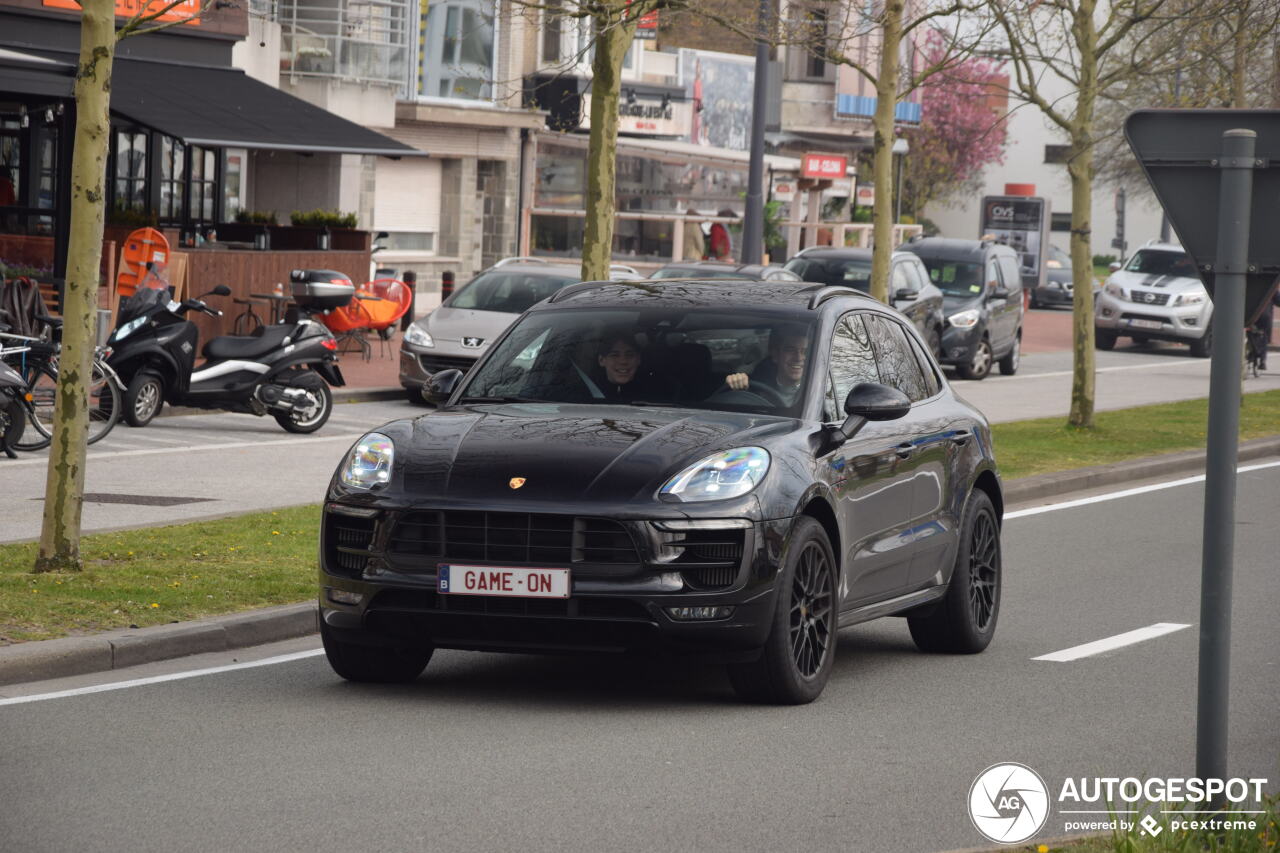 Porsche 95B Macan GTS