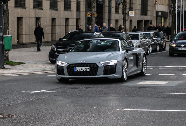 Audi R8 V10 Spyder 2016