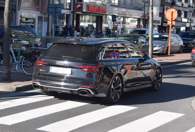 Audi RS4 Avant B9