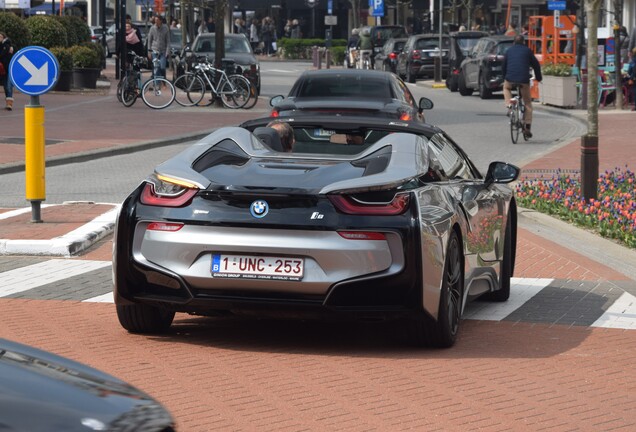 BMW i8 Roadster