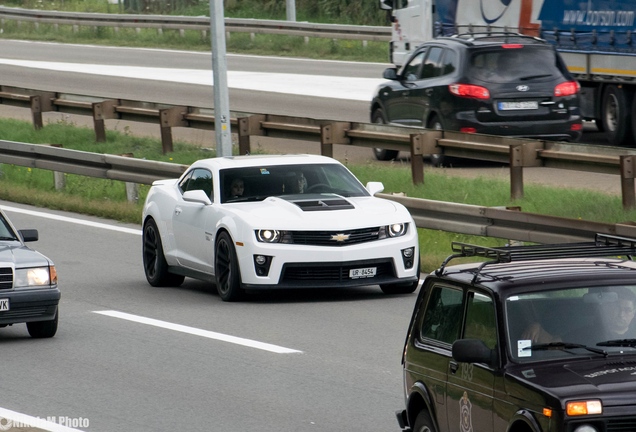 Chevrolet Camaro ZL1 2014