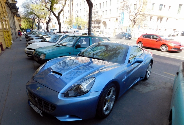 Ferrari California