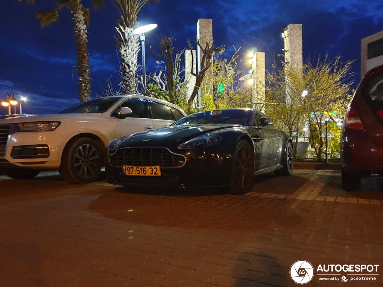 Aston Martin V8 Vantage N430