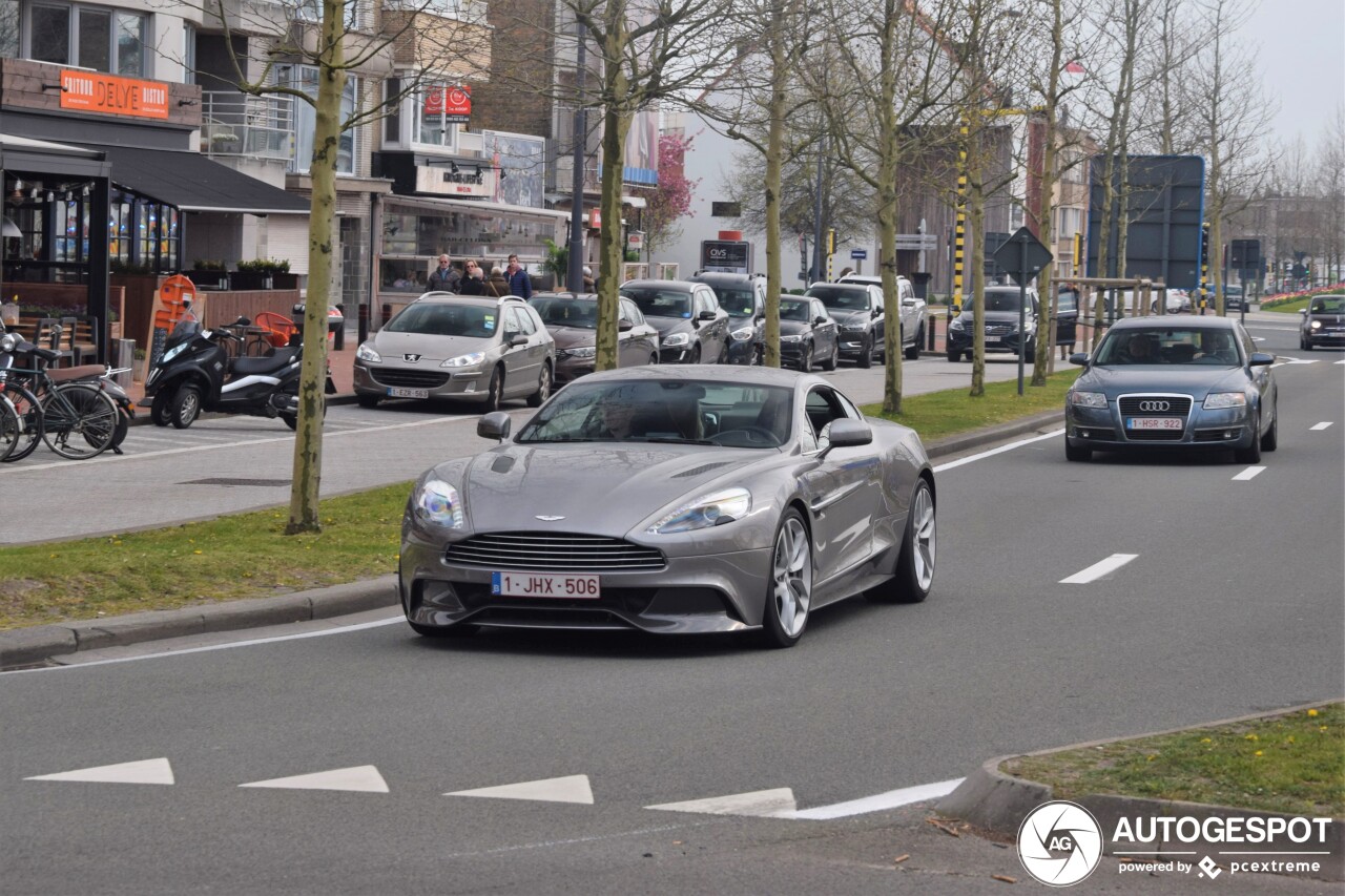 Aston Martin Vanquish 2013