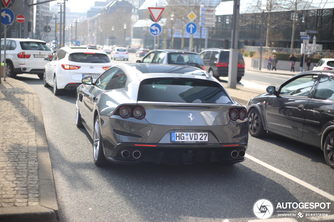 Ferrari GTC4Lusso