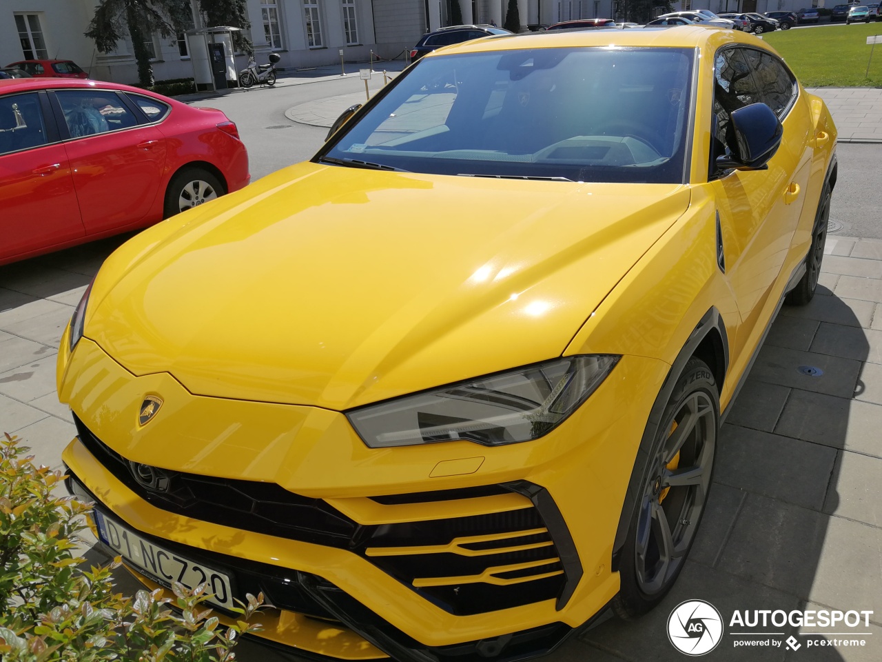 Lamborghini Urus