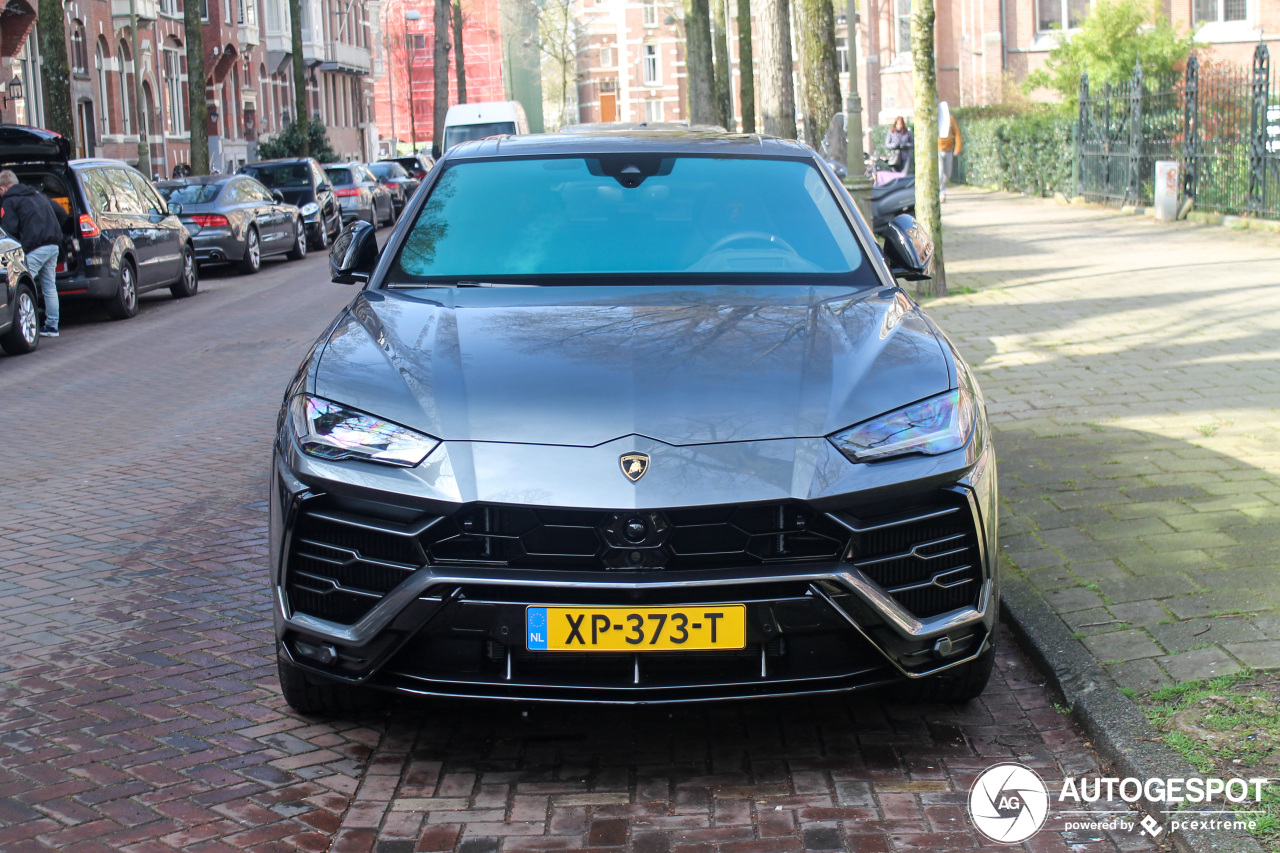 Lamborghini Urus