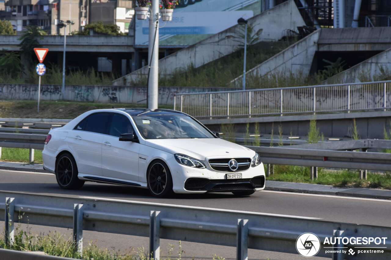 Mercedes-Benz E 63 AMG S W212