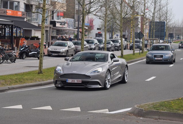 Aston Martin Vanquish 2013