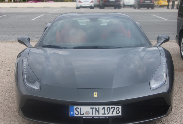 Ferrari 488 Spider