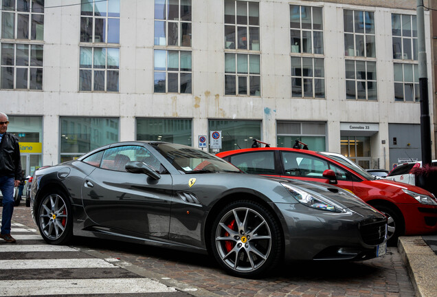 Ferrari California