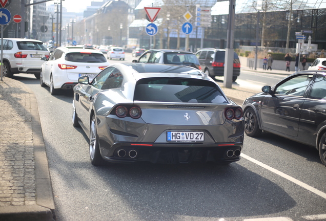 Ferrari GTC4Lusso