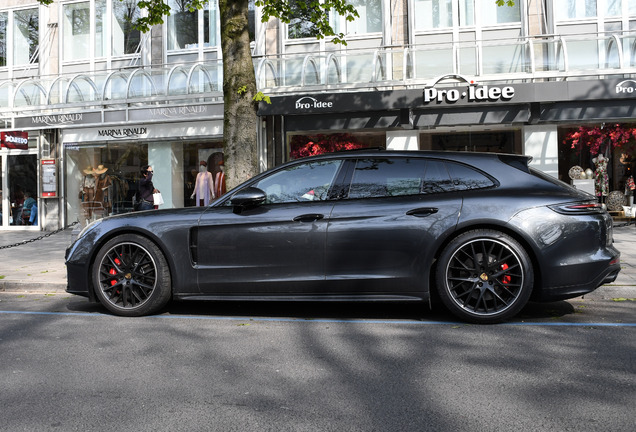 Porsche 971 Panamera GTS Sport Turismo