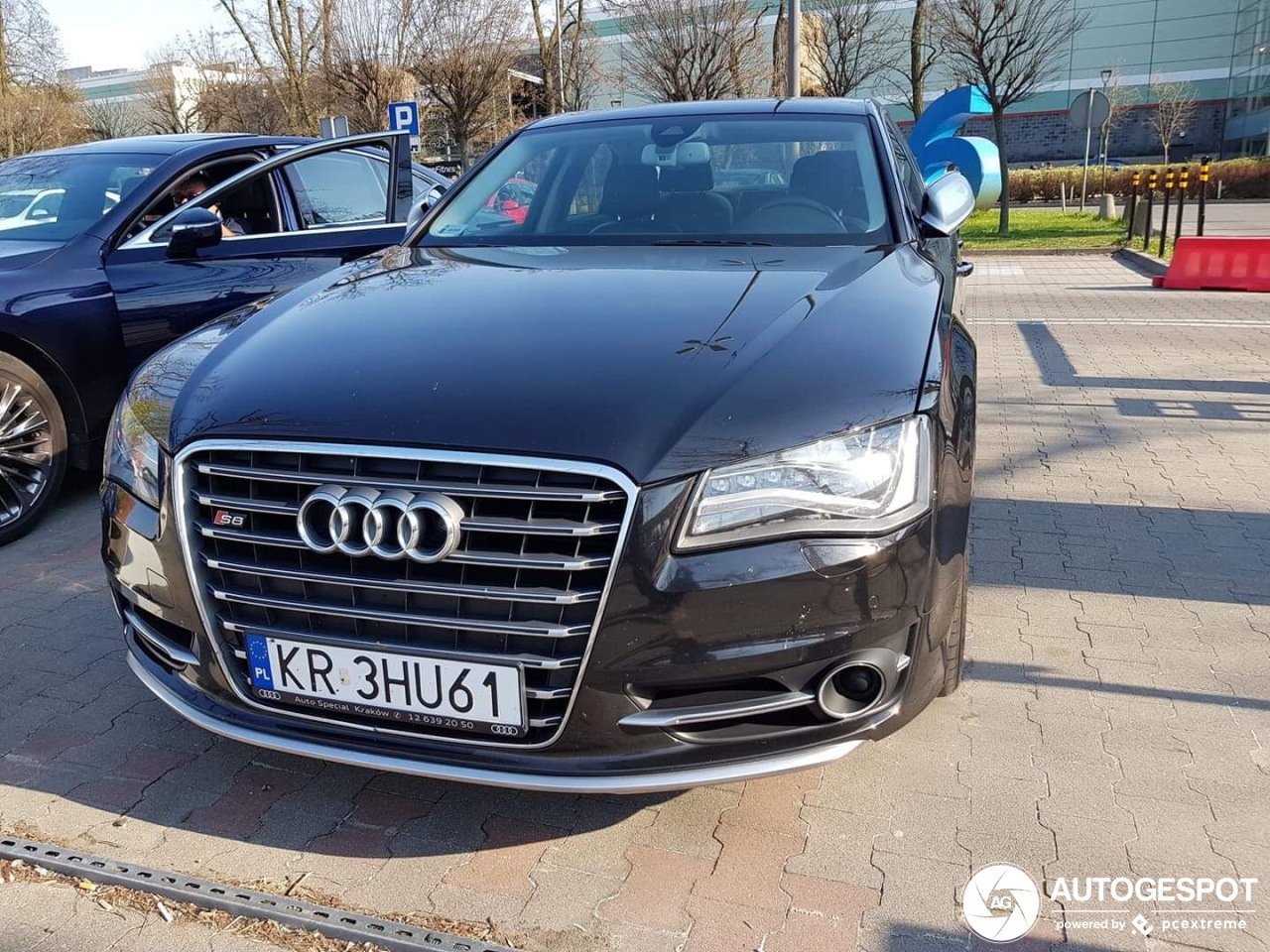 Audi S8 D4