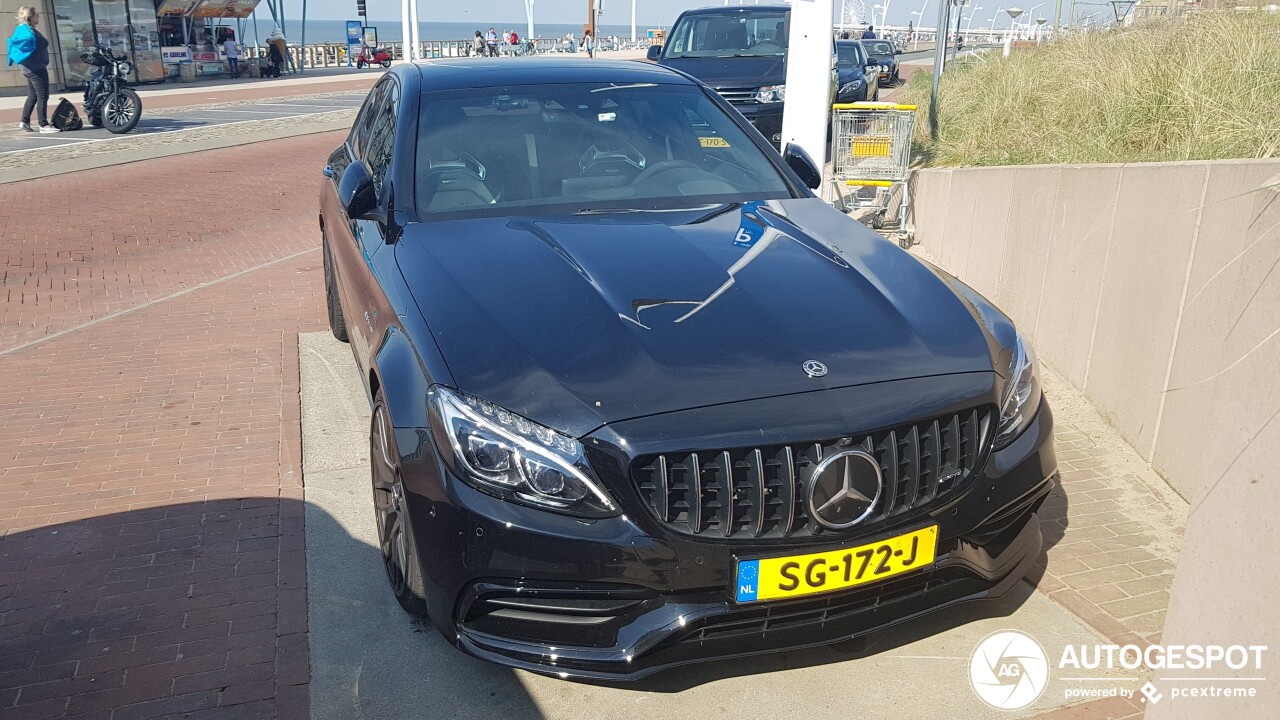 Mercedes-AMG C 63 S W205