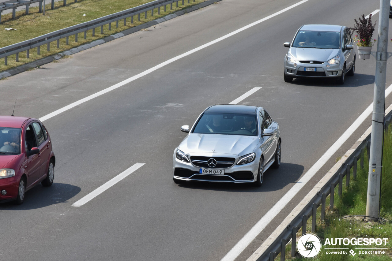 Mercedes-AMG C 63 S W205