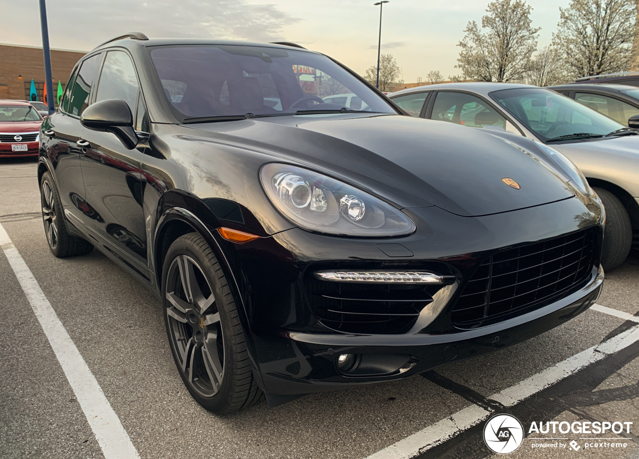 Porsche 958 Cayenne Turbo S