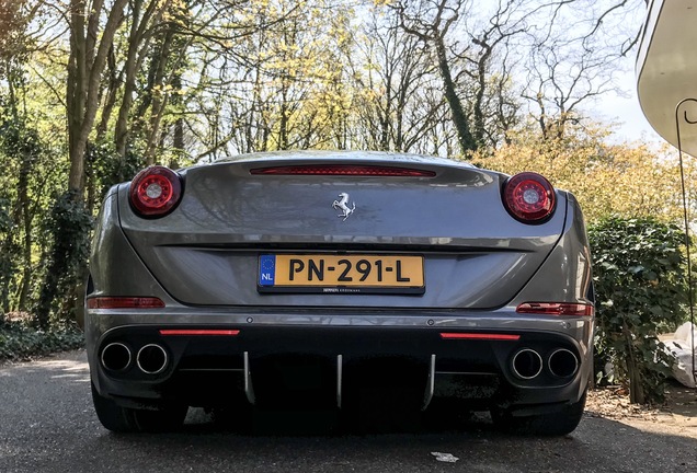 Ferrari California T