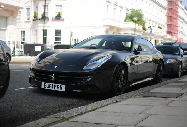 Ferrari FF