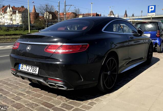 Mercedes-Benz S 63 AMG Coupé C217