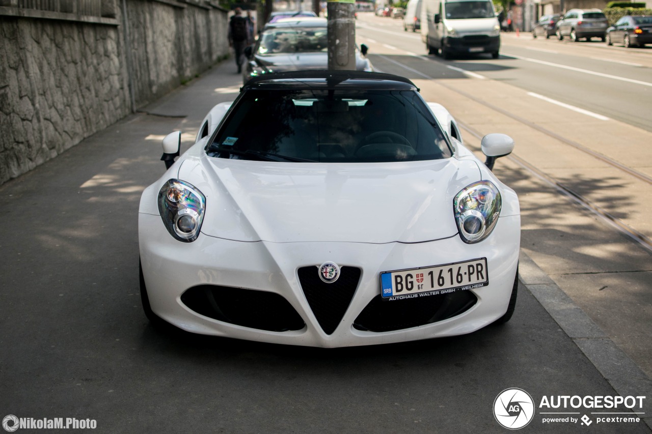 Alfa Romeo 4C Spider