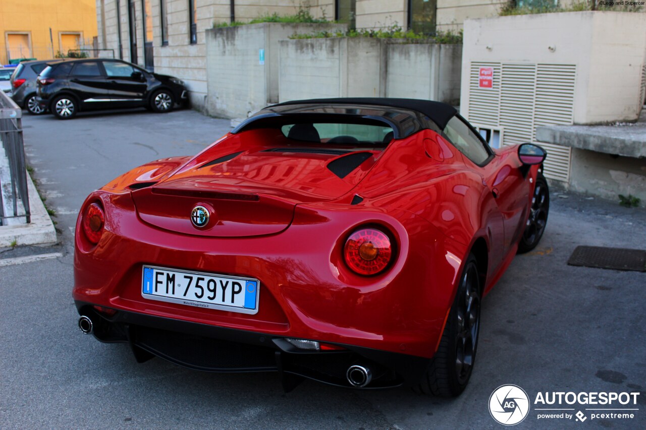 Alfa Romeo 4C Spider