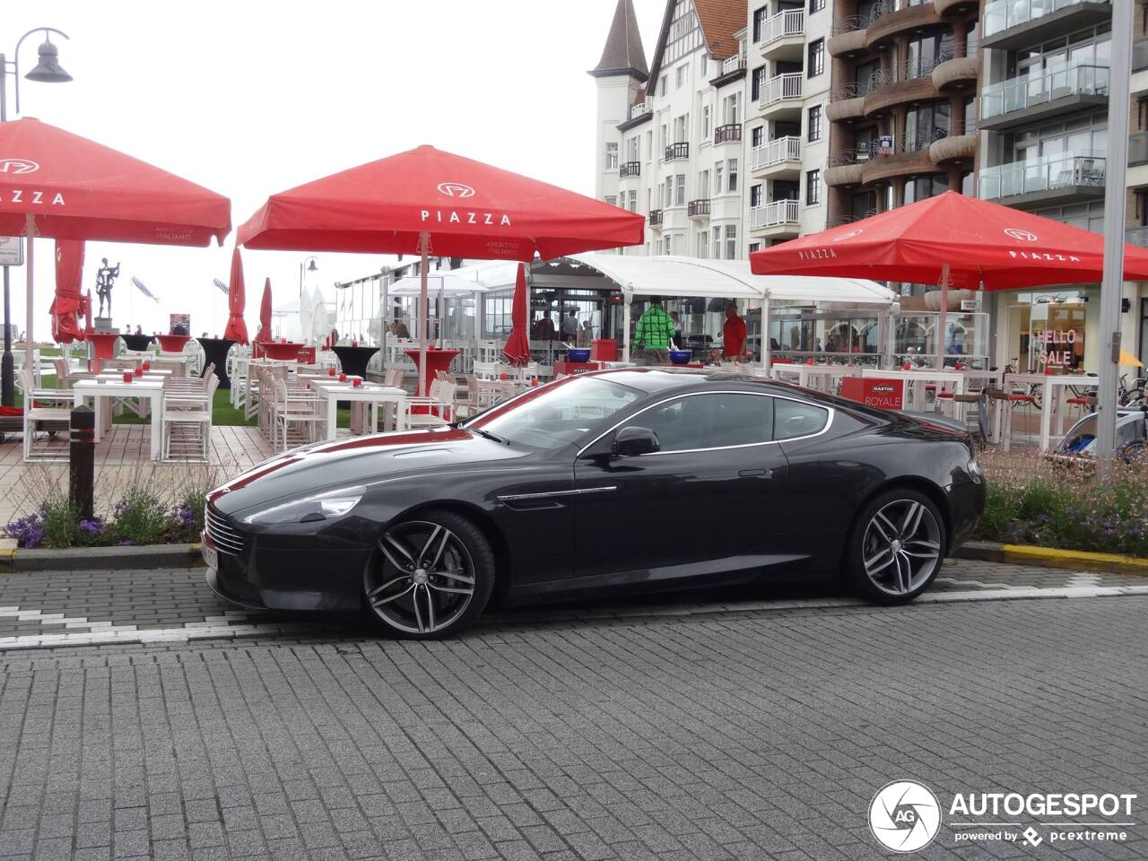 Aston Martin DB9 2013