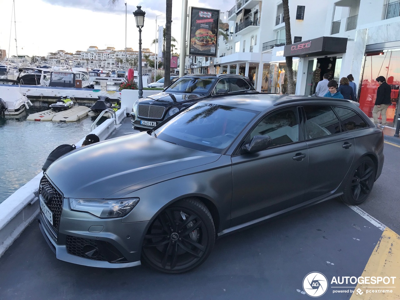 Audi RS6 Avant C7 2015