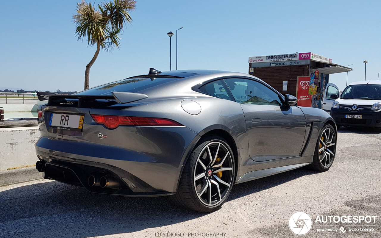 Jaguar F-TYPE SVR Coupé