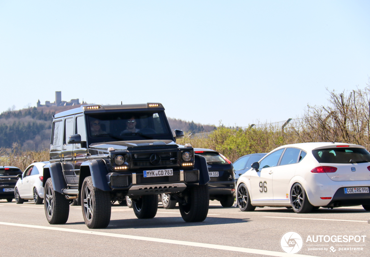 Mercedes-Benz G 500 4X4²