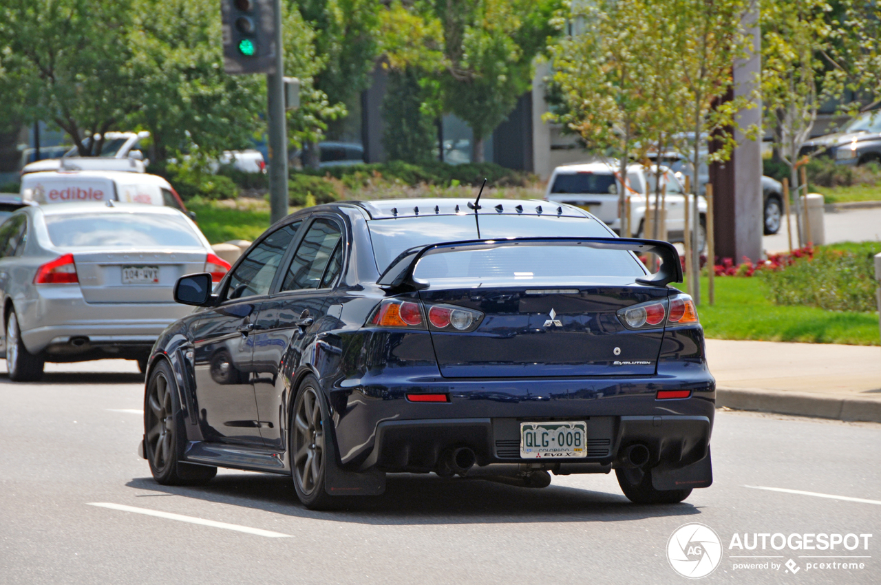 Mitsubishi Lancer Evolution X