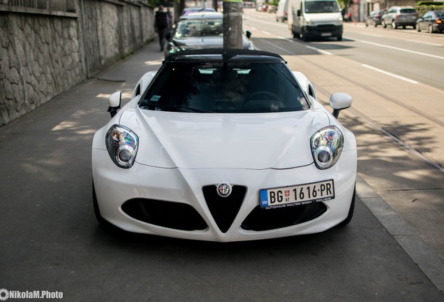 Alfa Romeo 4C Spider