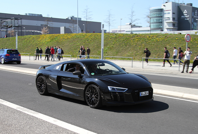 Audi R8 V10 Plus 2015