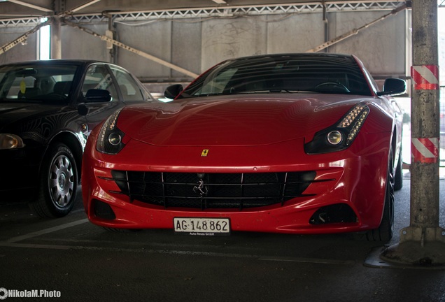 Ferrari FF