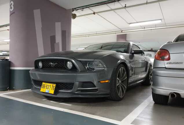 Ford Mustang GT 2013