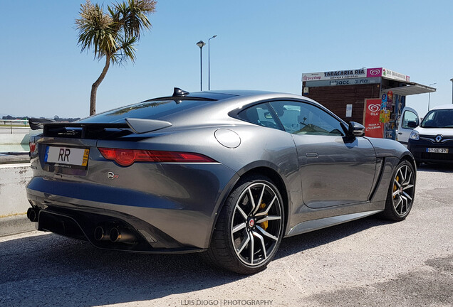 Jaguar F-TYPE SVR Coupé