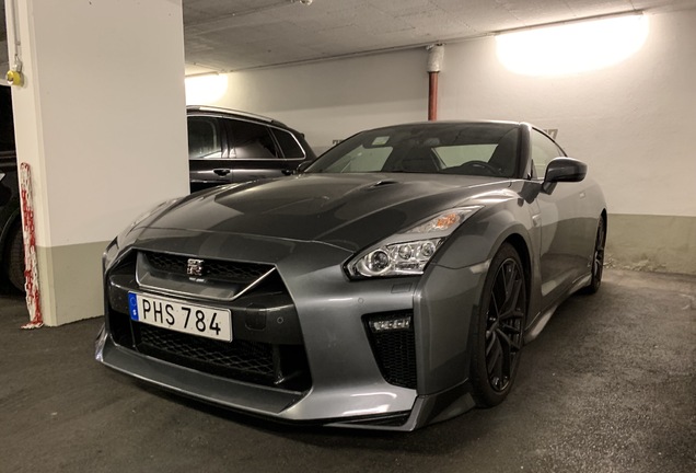 Nissan GT-R 2017