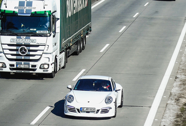 Porsche 991 Carrera 4 GTS MkI