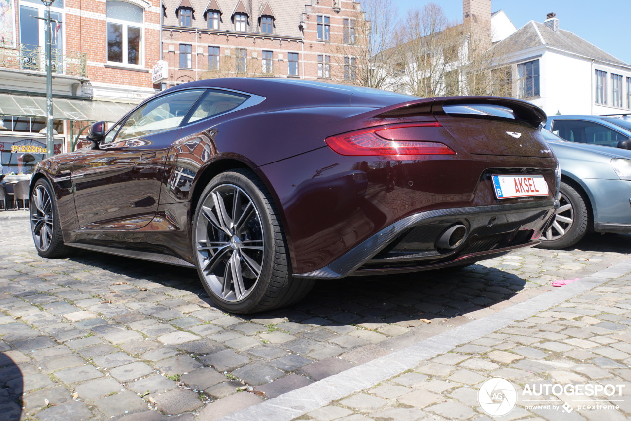 Aston Martin Vanquish 2013