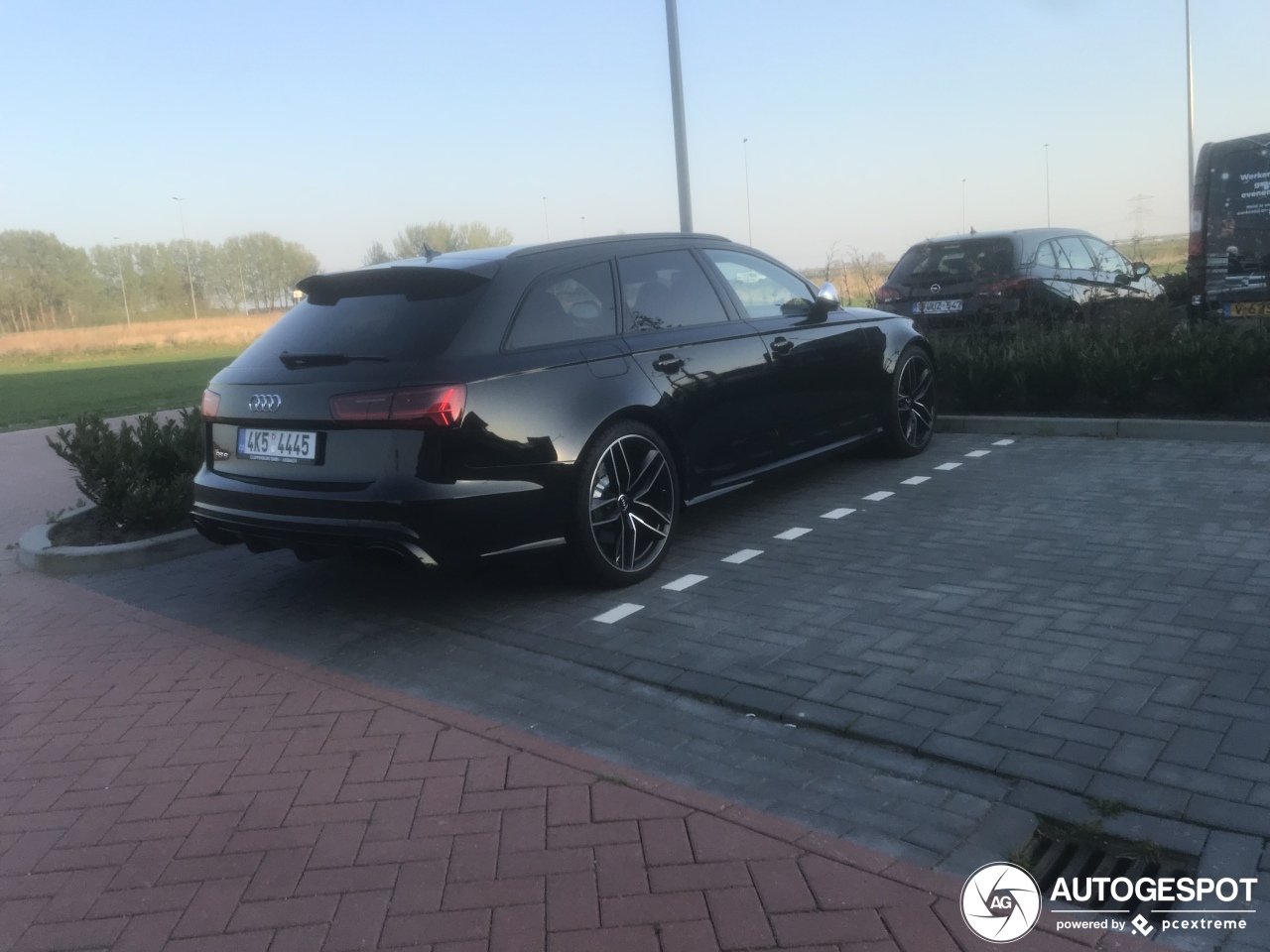 Audi RS6 Avant C7 2015