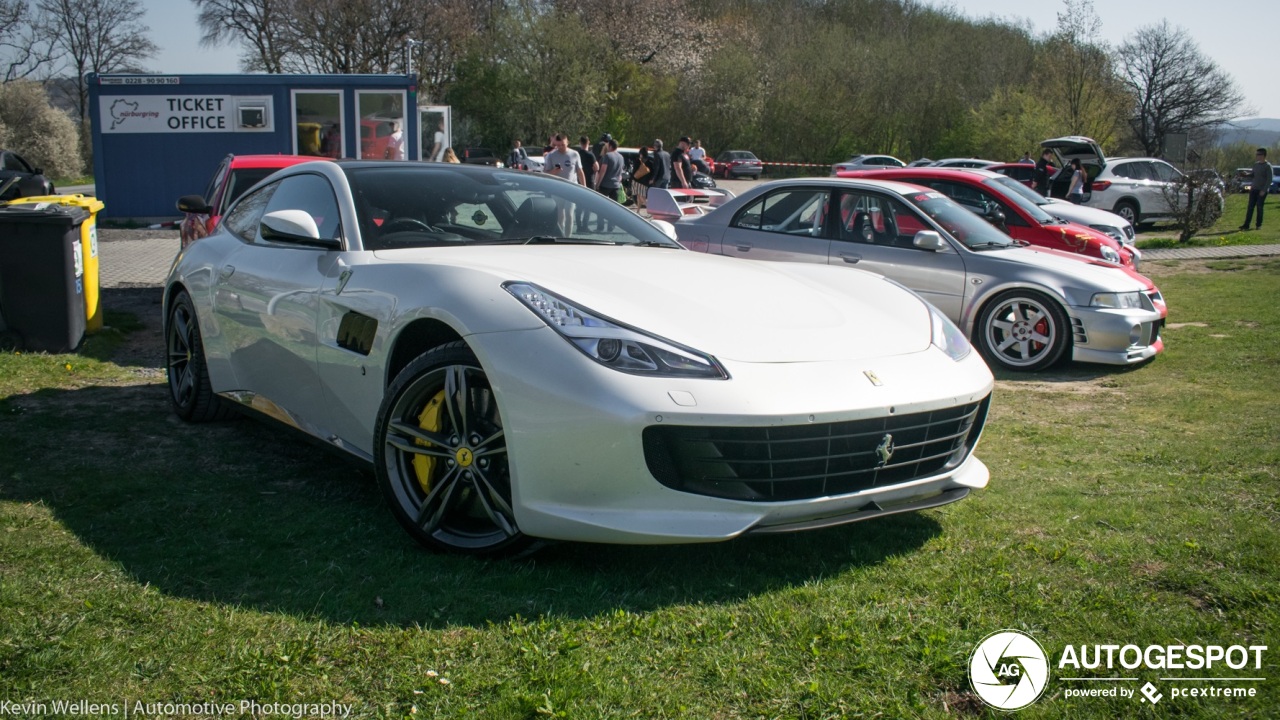 Ferrari GTC4Lusso