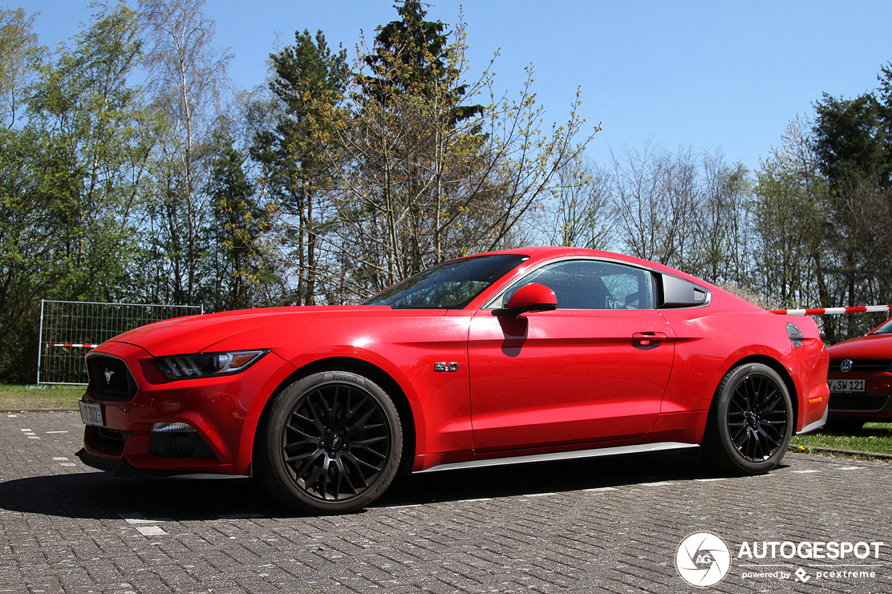 Ford Mustang GT 2015