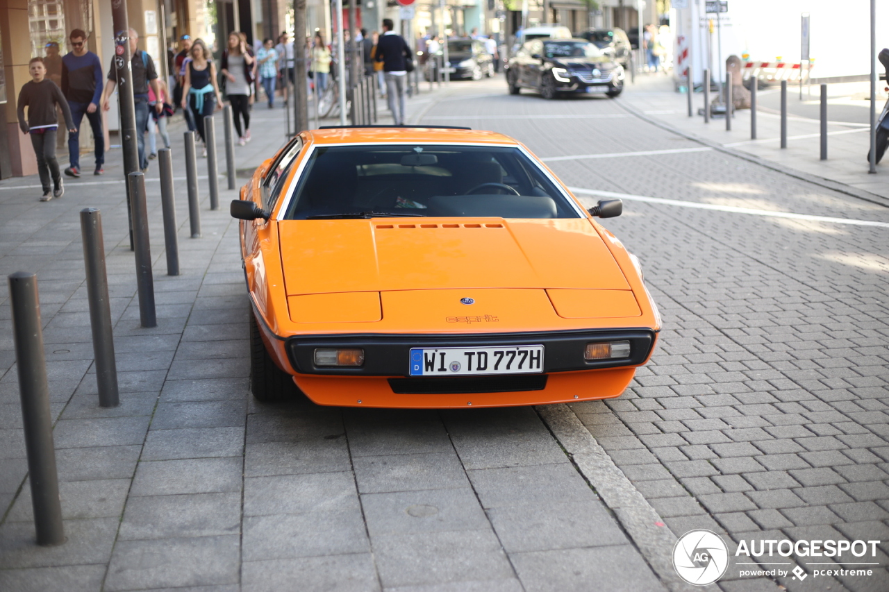 Lotus Esprit S1