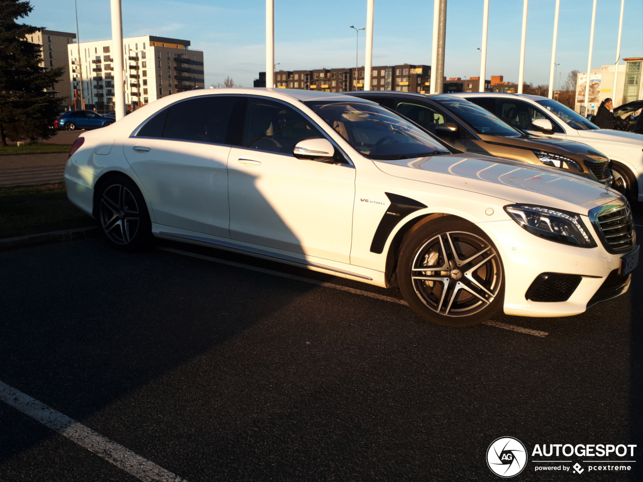 Mercedes-AMG S 63 V222