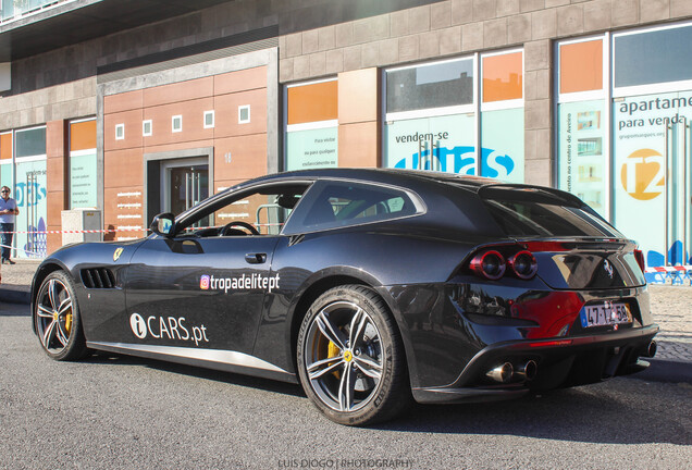 Ferrari GTC4Lusso